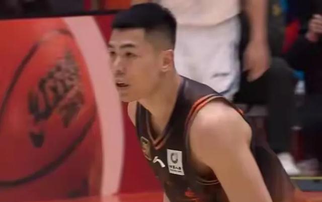 爱游戏下-包含风云突变拜仁慕尼黑关键时刻刷新队史纪录；CBA常规赛版图或变；管理层满意；训练强度明显提升的词条