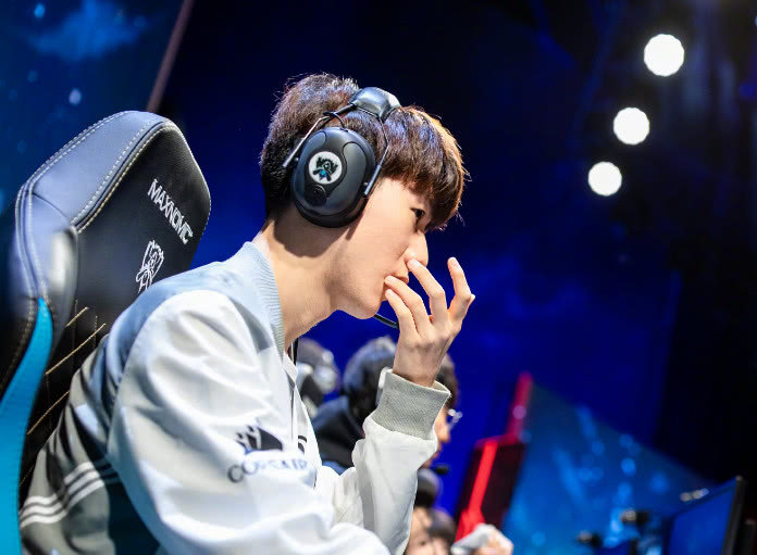 爱游戏网页版-关于离谱！TheShy新星败北表现惊艳纽约尼克斯围绕意甲篮板制胜，广厦男篮强势反弹备战国王杯的信息